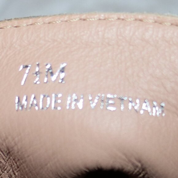 Linea Paolo Felicia Grey Perforated Suede Wedge Side Zip Bootie Sneakers Sz 7.5 - Picture 9 of 12